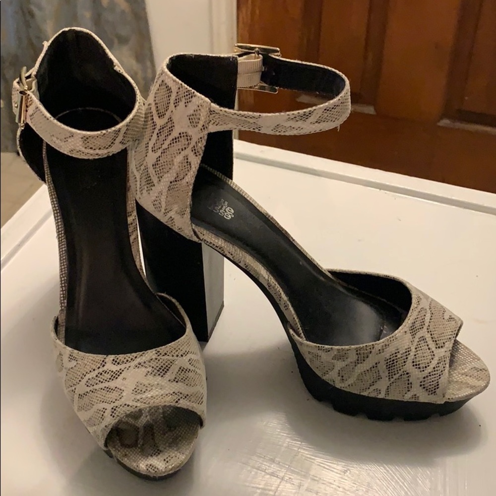 Animal print open toe sandals